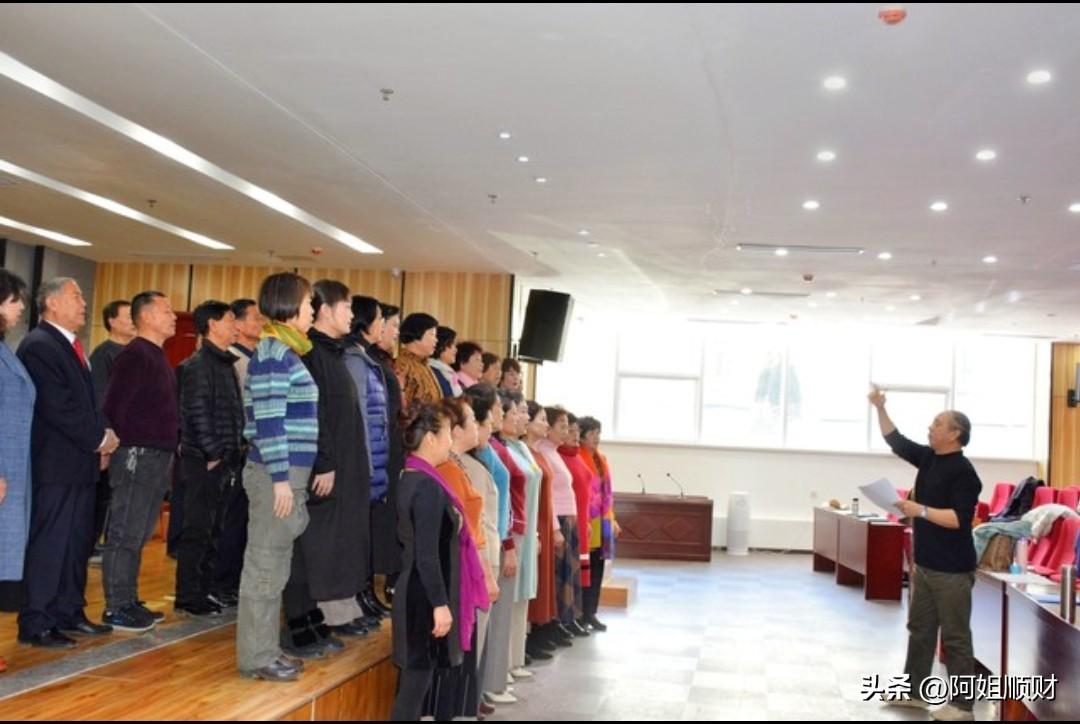 我们这儿有一个老太太，70岁左右，剩一个人了，就开始老是抱怨，说孩子们都不陪她。