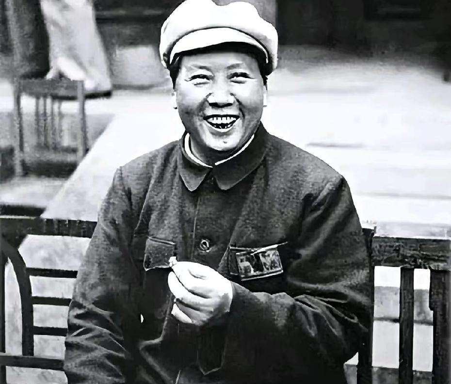 1949年列强逼中国搞南北朝，伟人断然拒绝太霸气。
 
三大战役落幕之后，全国解