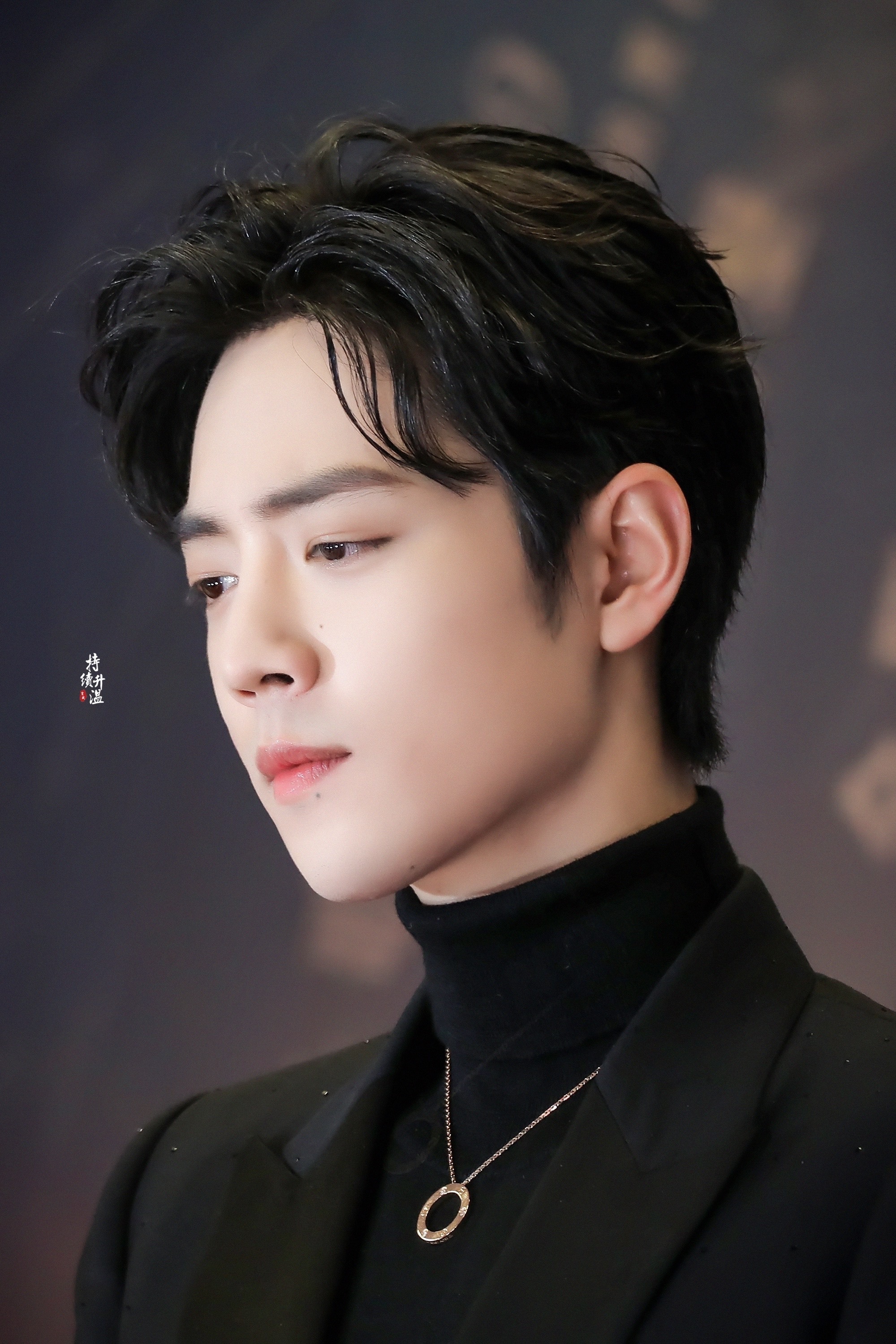 矜贵优雅的战总呀，好绝一男子！尚界z7携手肖战登陆北京车展◎肖战