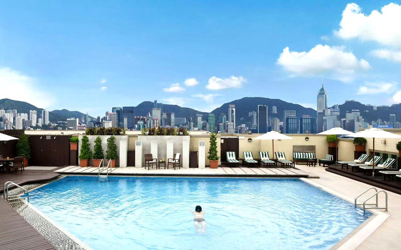 英国驻港总领馆说，因港府不承认双重国籍，该馆无法为中英双重国籍或BNO证件持有人