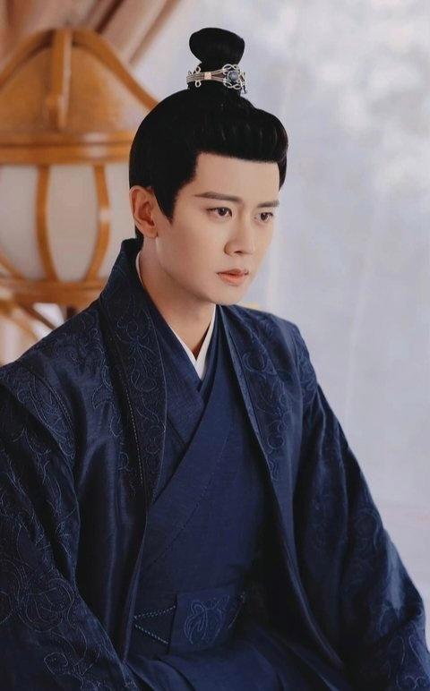 电视剧周生如故超话 
周生辰，一生传奇，
风流倜，英勇善战。
家国情深，忠诚不渝