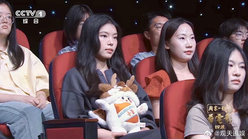 看四渡前必须知道的几个历史细节周末一起看电影苟坝会议深夜提灯求证，那段深夜研判，