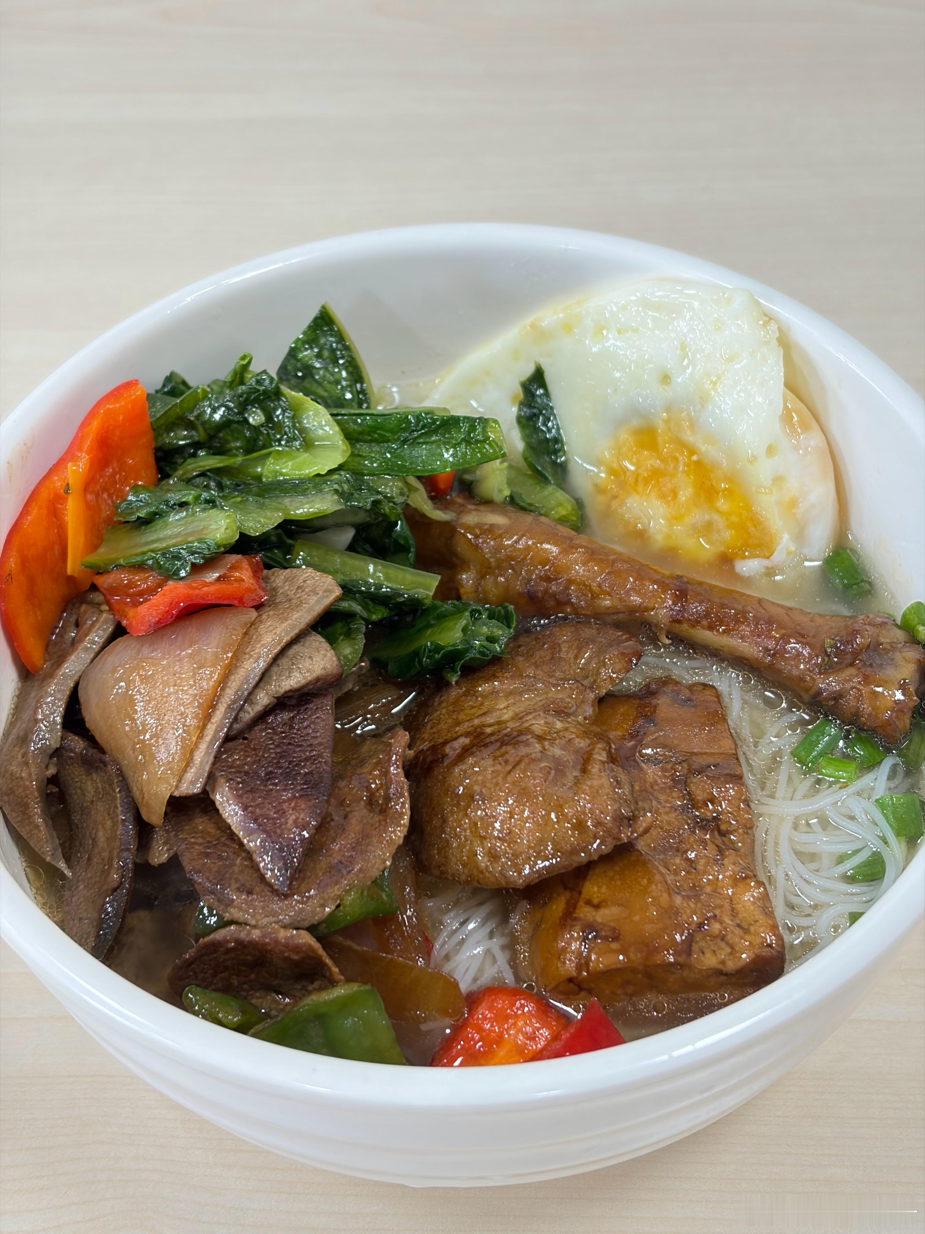 简简单单一碗面🍜 