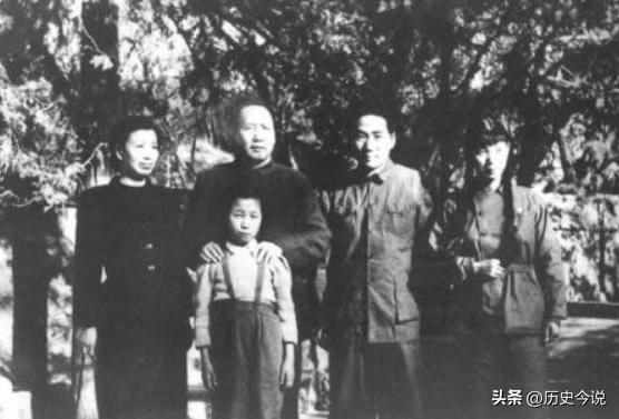 1951年毛岸青重病缠身，主席含泪托孤李敏：我很难过，替我多照顾他
 
阅读此文