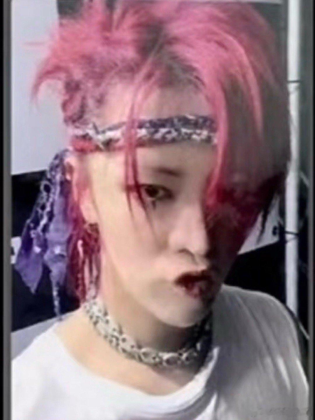 决战划丑卡之巅 ​​​