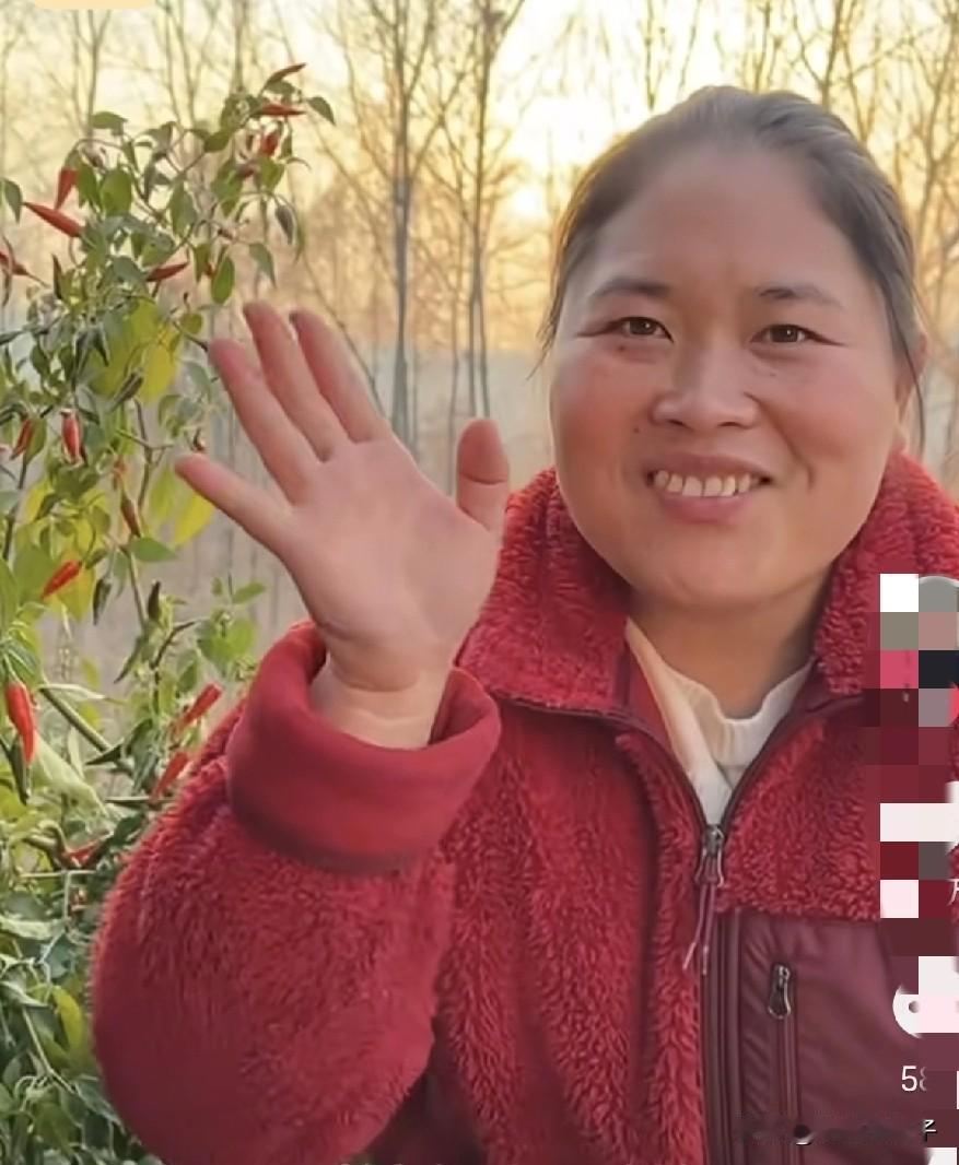 36岁胖妹还是过不了公婆这关，催着要三胎，说家里冷清 没有个男孩始终被人笑话。