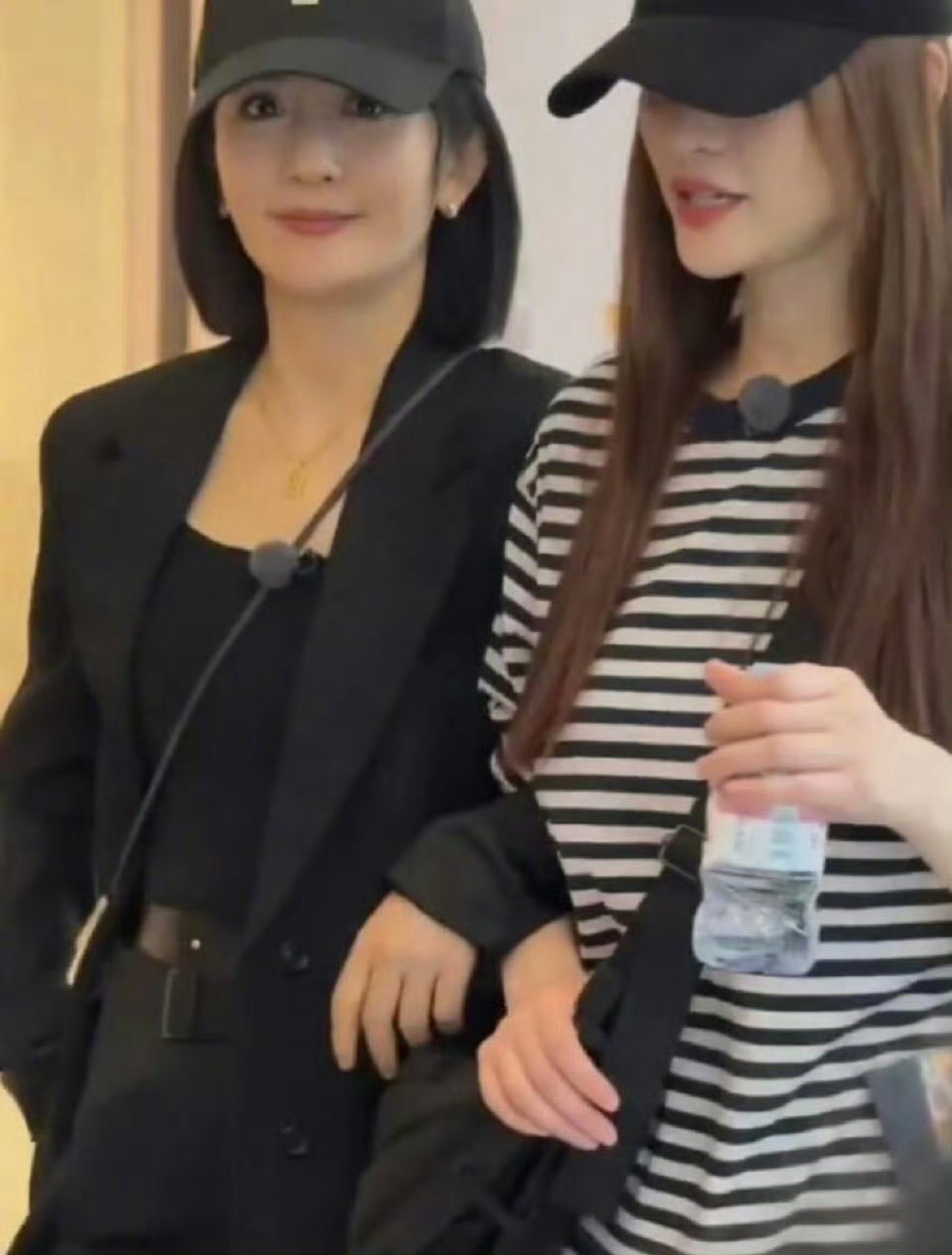 谢娜洗完澡李小冉会帮拿牛奶放睡衣乘风2026 为这对神仙闺蜜狠狠落泪了！谢娜北漂