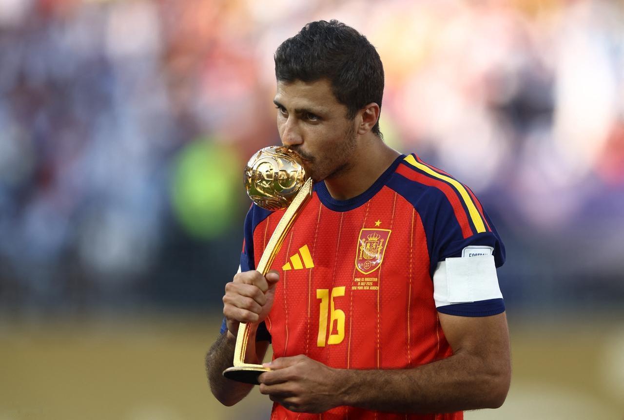 2026世界杯，西班牙大获全胜，团队和个人都收获满满，但阿根廷也有人“获奖”，实