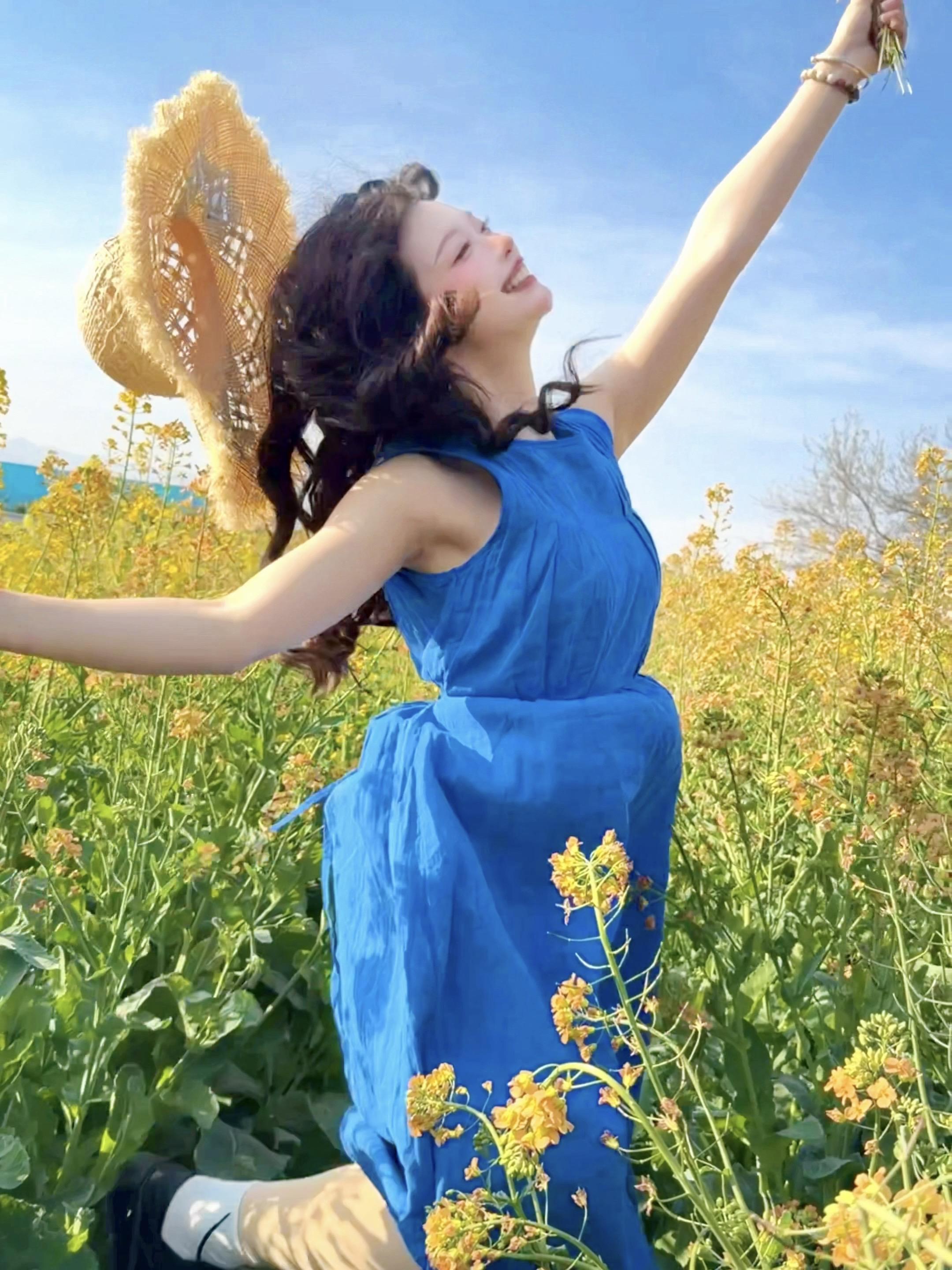 我喜欢我，每秒都生动。