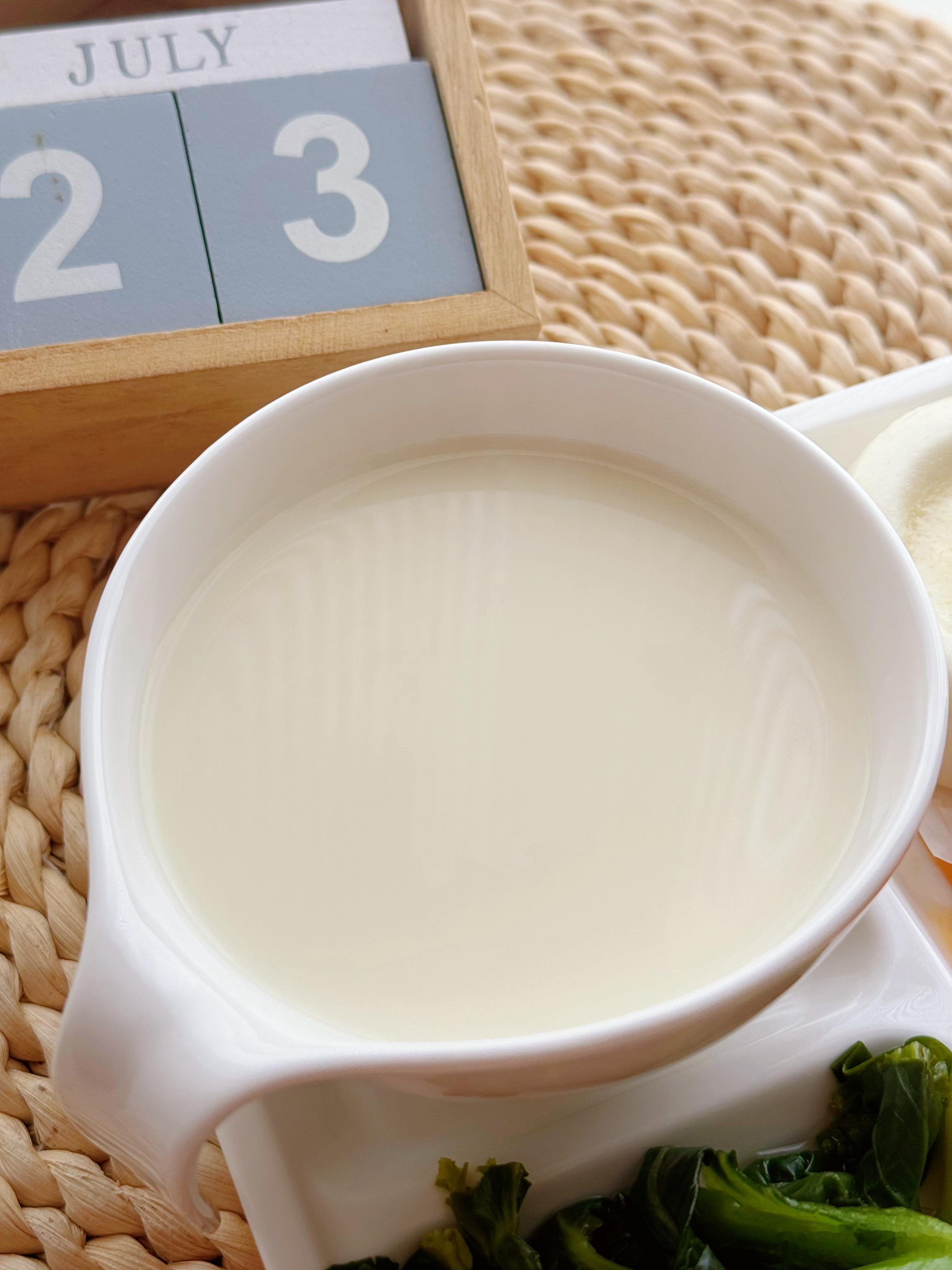爱在每一餐你好我的小孩在微博过暑假 ୨୧•͈ᴗ•͈)◞︎ 🥣 ²⁰²⁶/₀₇.