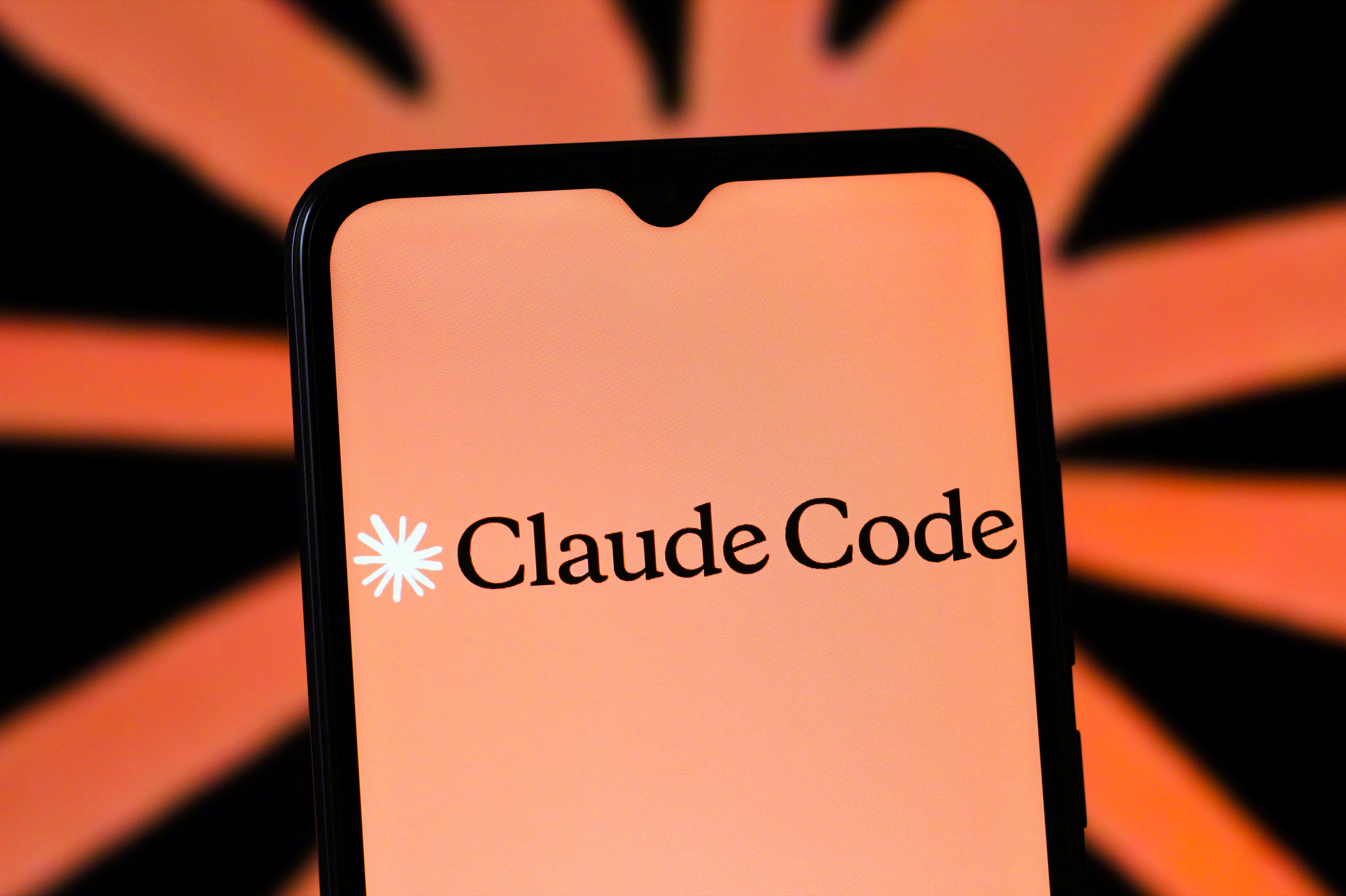 工信部提醒防范ClaudeCode安全风险【工信部：防范AI编程工具Claude