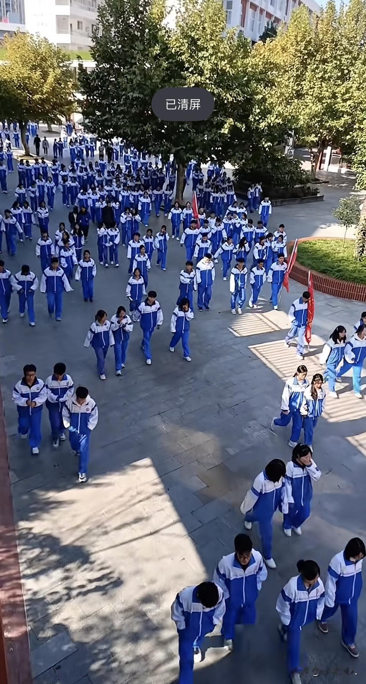 【修行笔记】唯道主义视角“今年志愿报什么专业好”

近期，有小区家长问我这个“冒