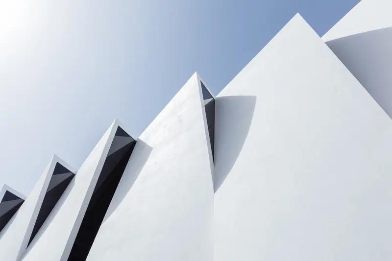 中老年养生，最贵的不是补品，是这两个字：规律
见过太多人，平时胡吃海喝、熬夜操心