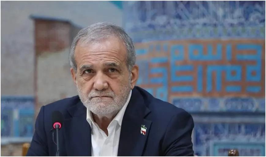 佩泽希齐扬的道歉，是否更加证明他有问题？目前他正被伊朗强硬派口诛笔伐。