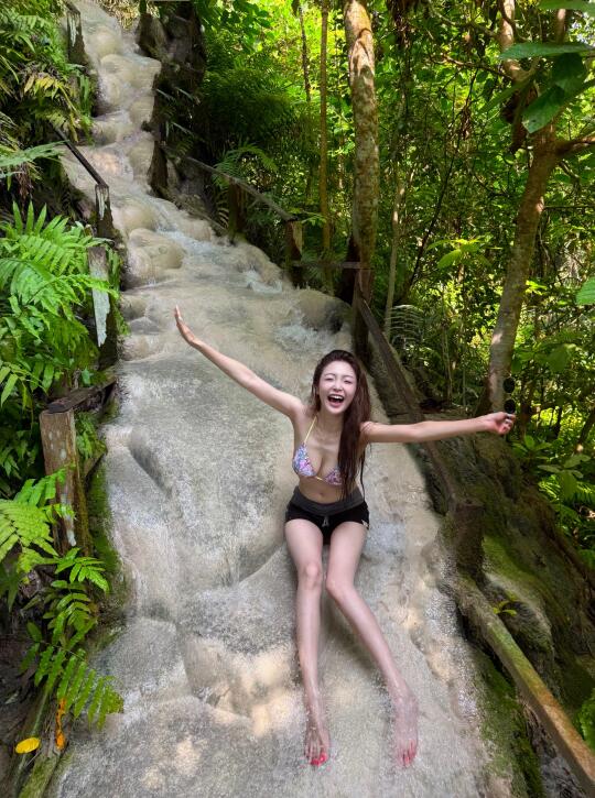 粘粘瀑布🍃