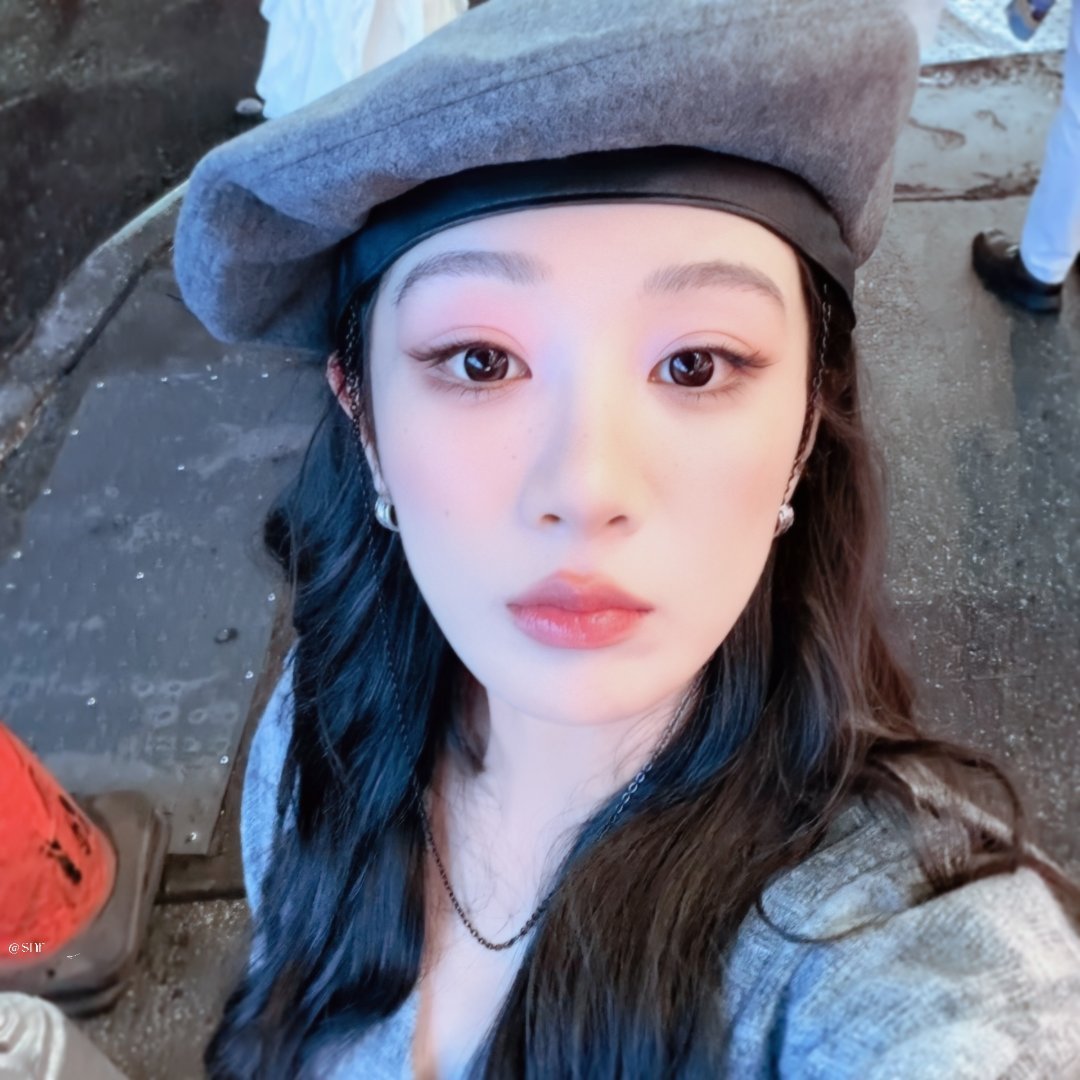 杨紫杨紫董竹君yz杨紫玉兰花开君再来命途皆飘摇，乱世求安生。寻一线绝境生机，盼一