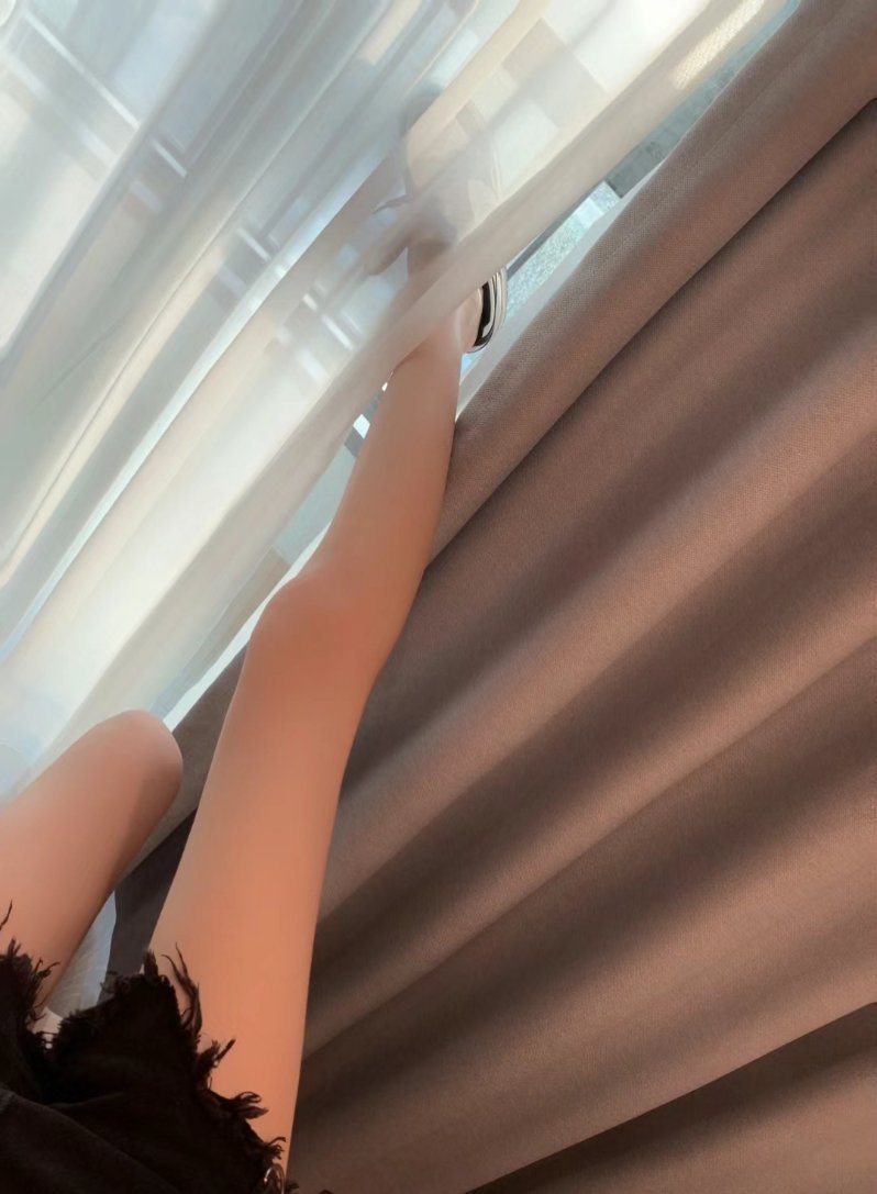 你要觉得这个世界对你不公 你就自已往上爬但要堂堂正正要有良知 . ​​​