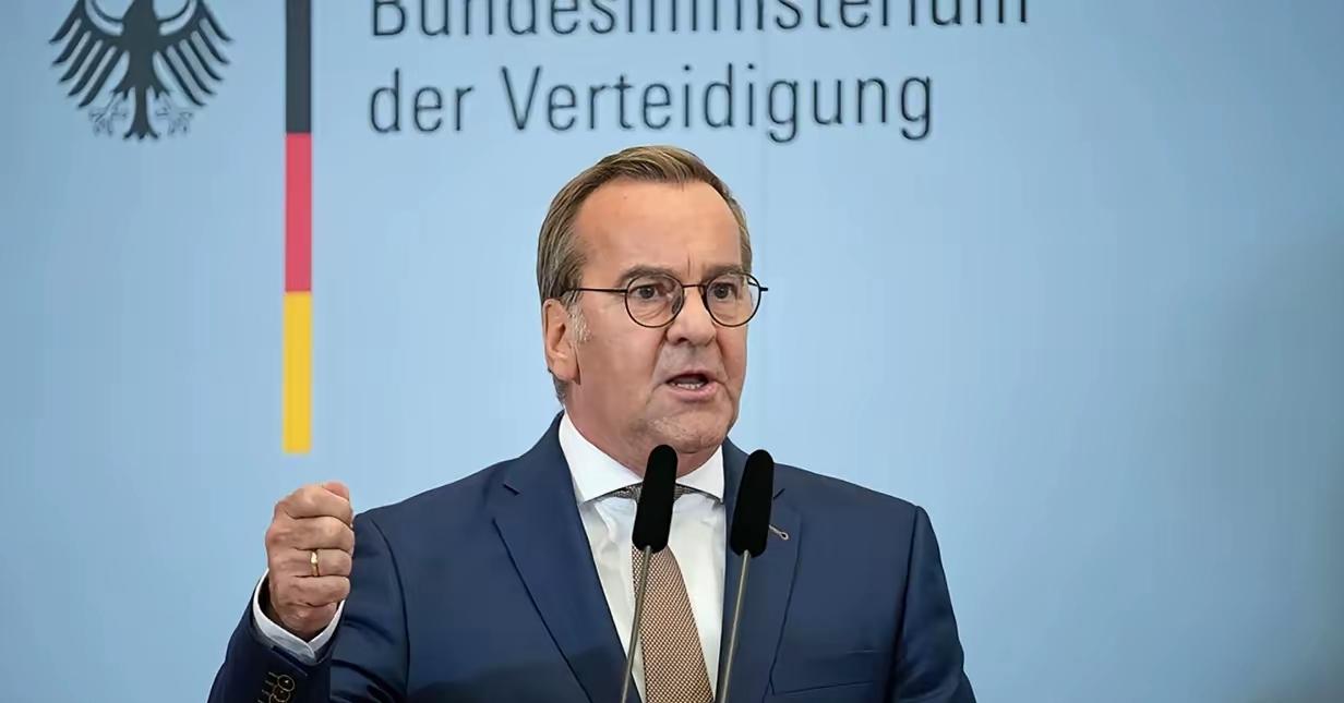 【德国划清与美国的责任边界】
德国国防部长皮斯托里乌斯3月16日说：“我们没有发