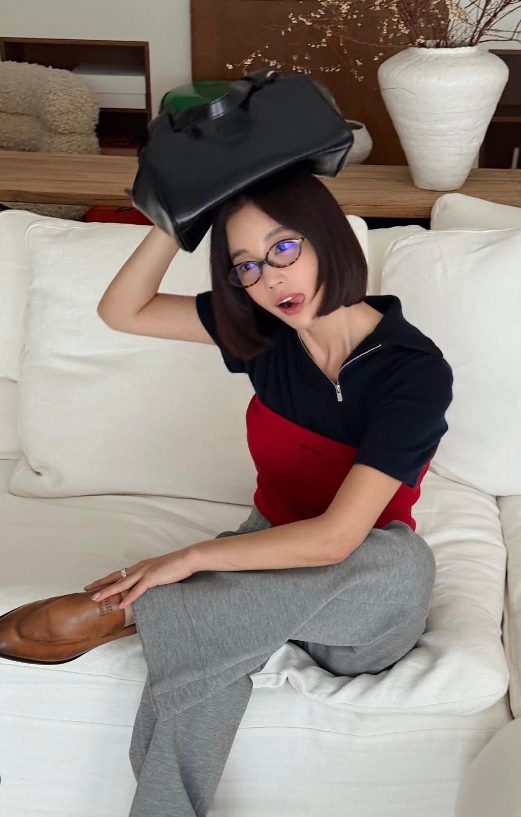 穿搭分享 连续更新第2578天韩国时尚女生日常搭配娇小女生看过来韩系穿搭超能新星
