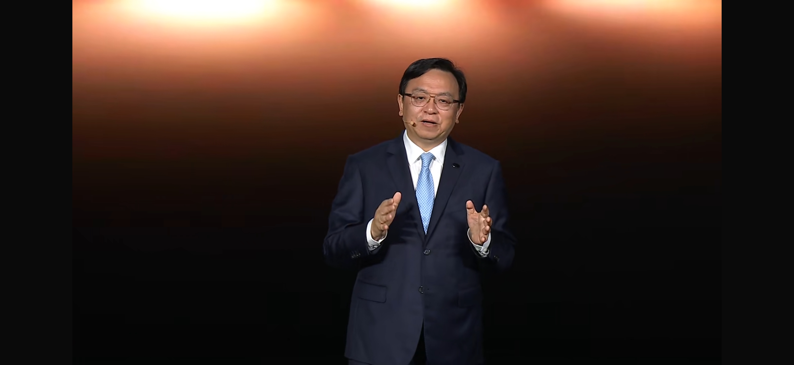 还是船夫哥实在啊哈哈哈因为二代刀片电池产能正在爬坡阶段，新车交付可能会有些忙。只