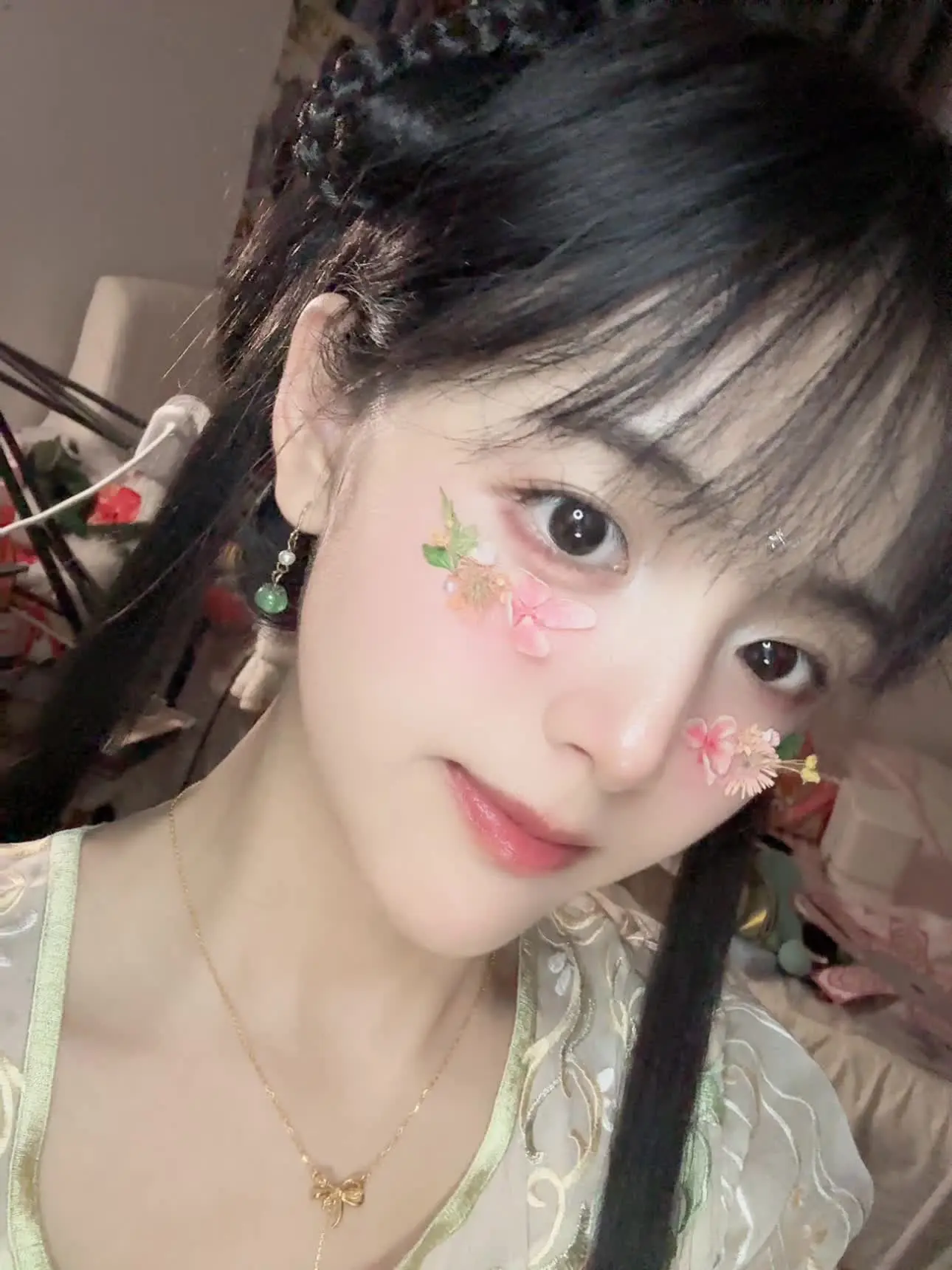 “该反省的是我的见识与眼光，而不是我的真诚与善良”
