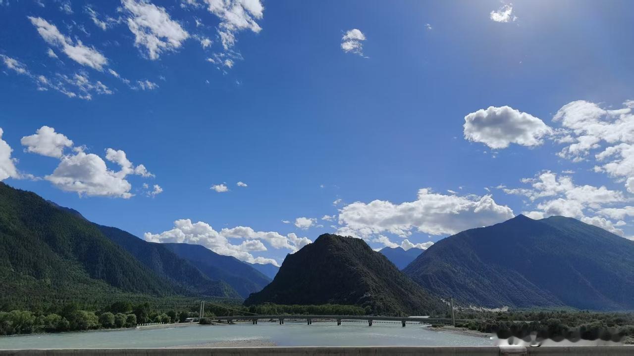 凤翔的蓝天白云蓝天治愈风景 天空白云风景 蓝天白云自然风 蓝天净景 蓝天云景 蓝