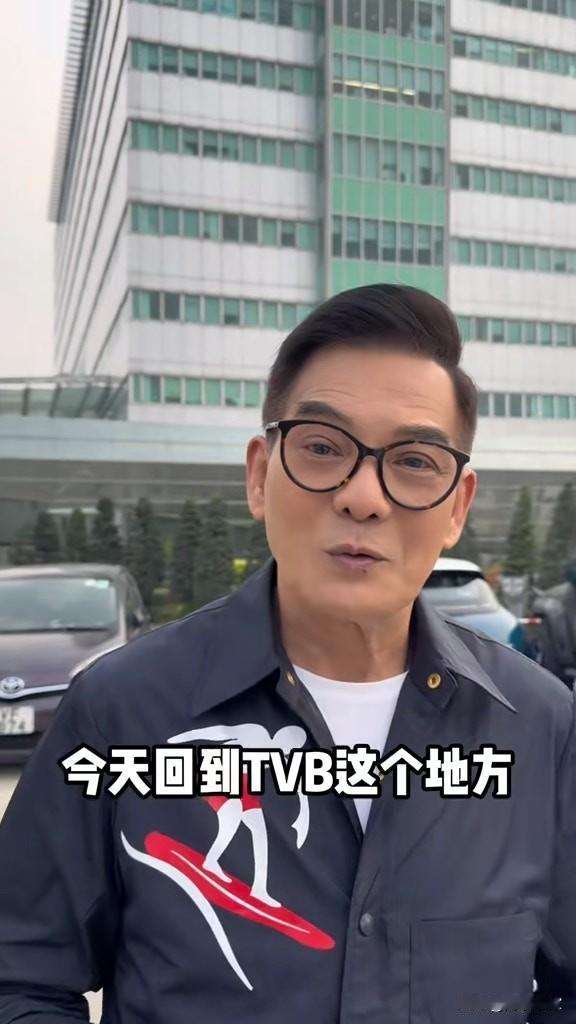 💖69岁金牌绿叶重返TVB故地重游，当年因合约问题心痛无奈离巢
💖69岁的李