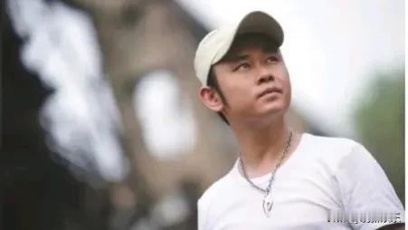 在一场线上演唱会中，歌手刀郎深情地谈到了自己的故乡——四川资中县，这里也是他演唱