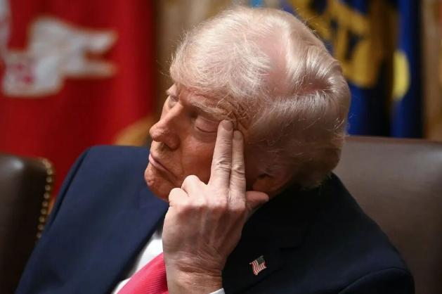 美国这次对伊朗开战，最大的损失并不是伊朗击落了几架飞机，也不是伊朗的反击多么的厉