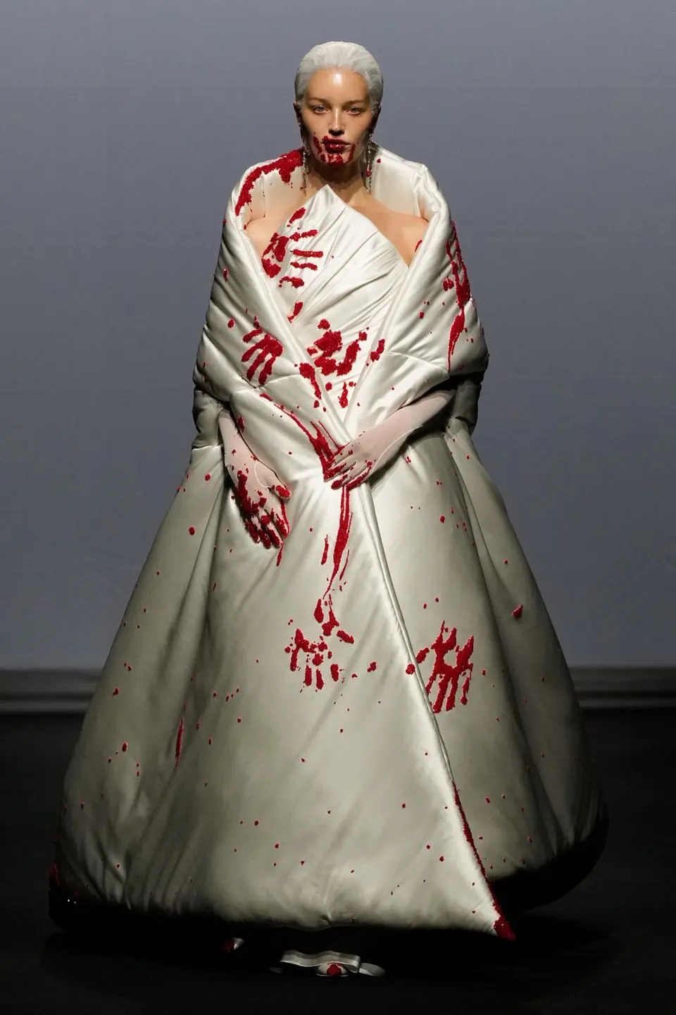 Robert Wun Fall 2025 Haute Couture ...