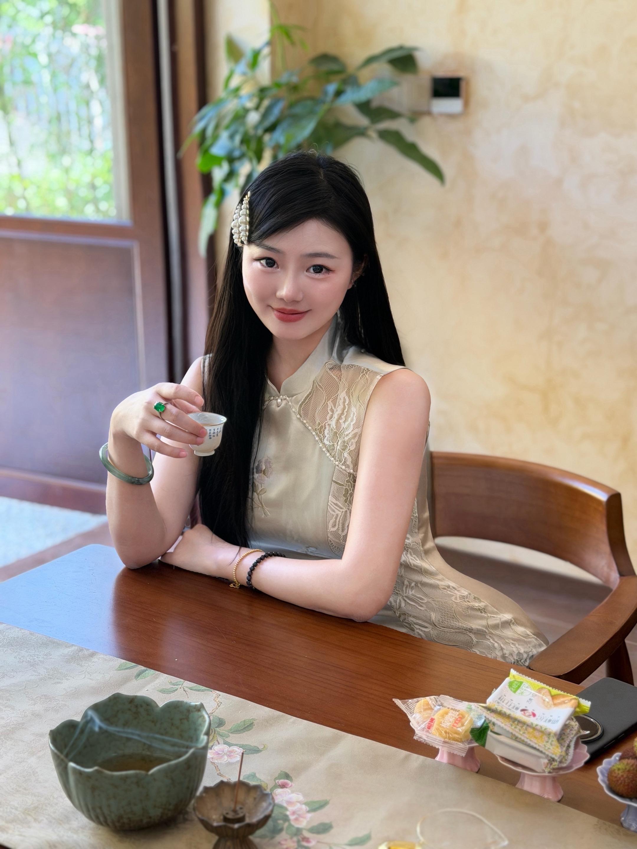 一半生意 一半生活  一半理想 一半烟火