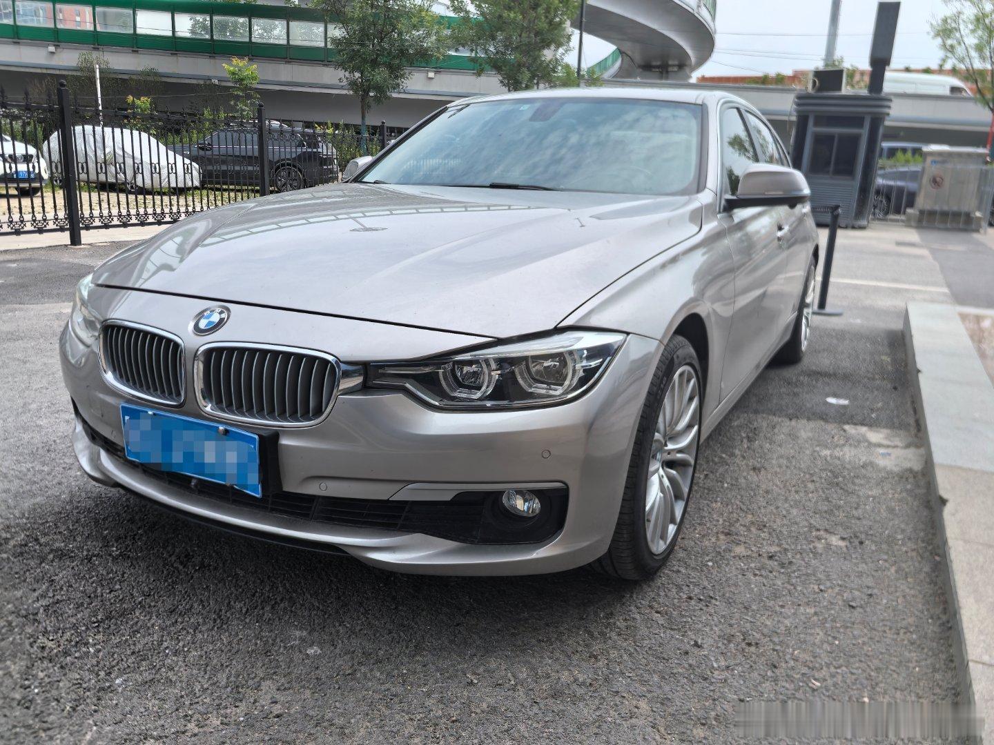 最新到店：宝马3系 2018款 320Li 时尚型2018年上牌只有六万多公里二
