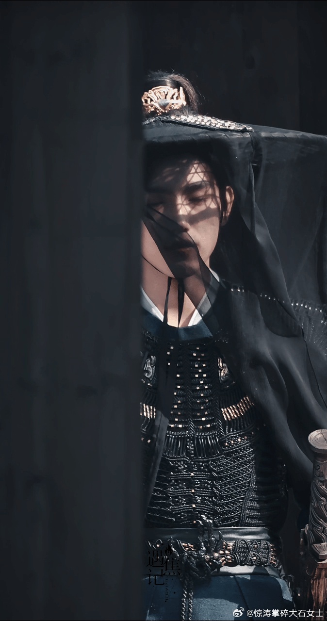 陈飞宇甲胄镇山河海报陈飞宇白日提灯执剑海报陈飞宇新海报太杀我了！提灯映归墟是幽深