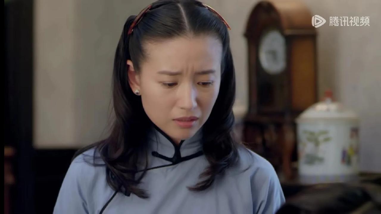 花开如梦
如果你让黎叔离开我们家
我也离开这个家……
因为这件事情
苏娴和苏慧又