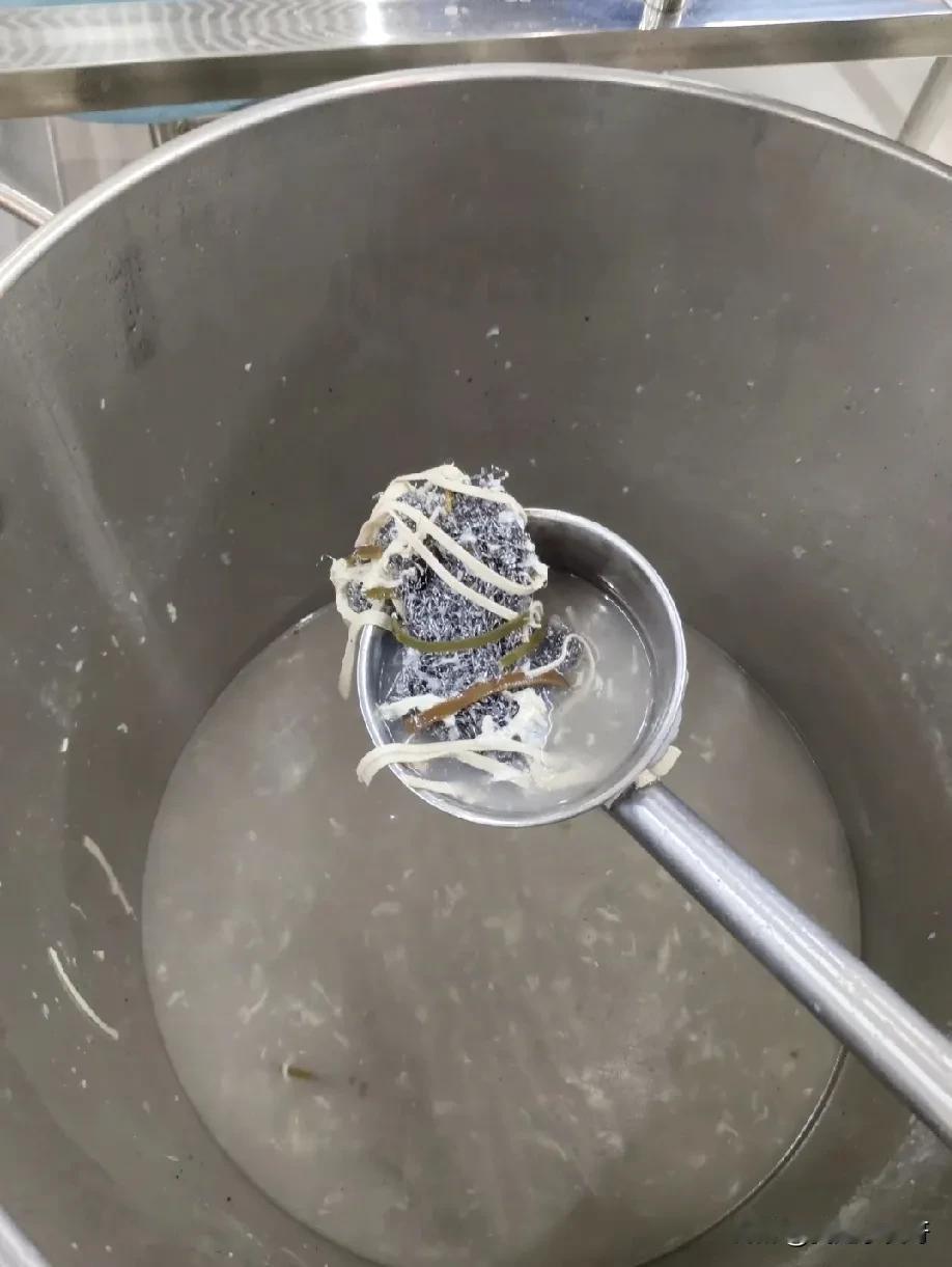 问一下，这汤还能喝吗？
