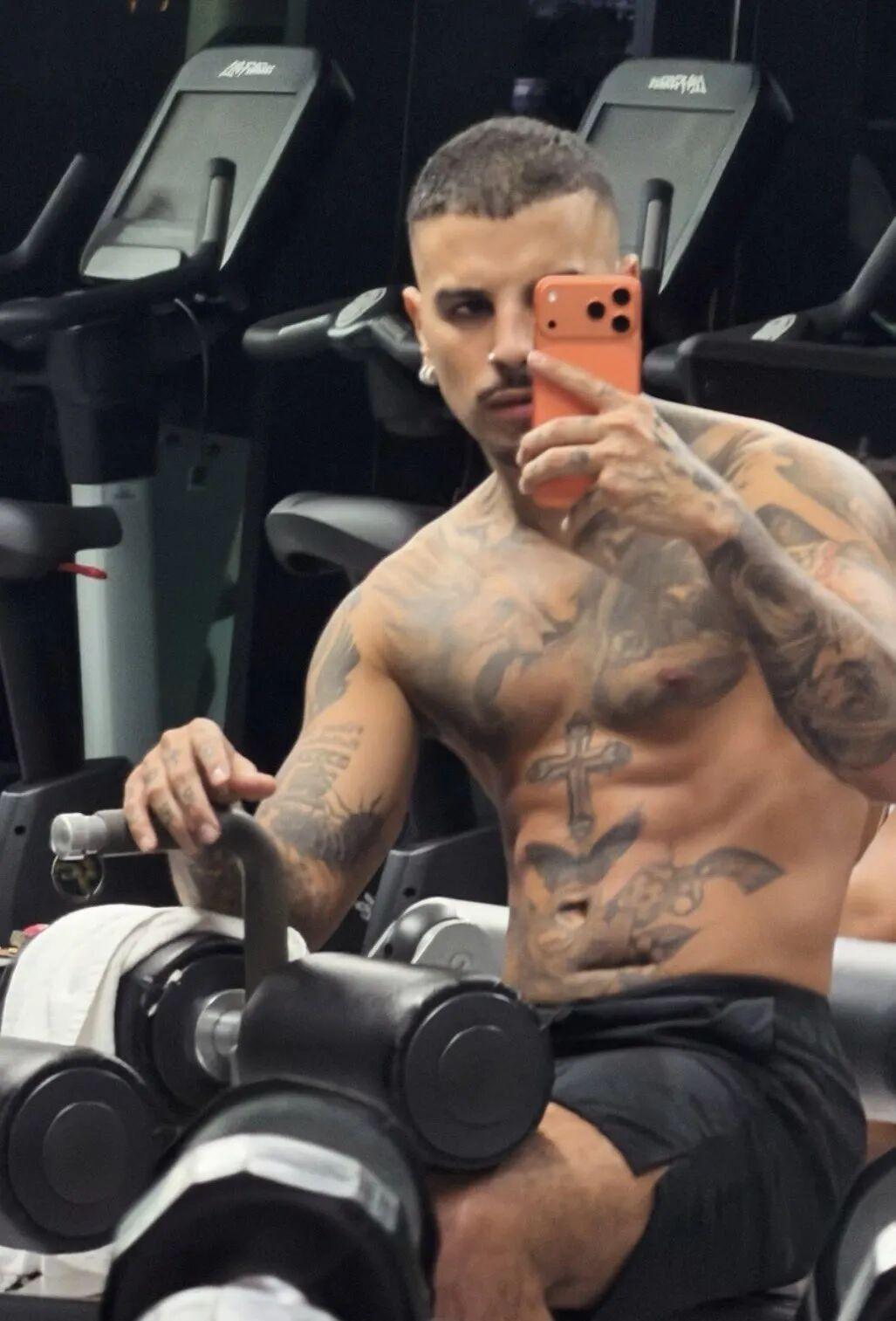 劳尔·亚历杭德罗·奥卡西奥·鲁伊斯（Raúl Alejandro Ocasio 