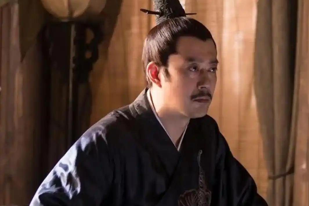 1313年，76岁的元朝翰林学士姚燧临幸了年轻侍妾。事后，侍妾没要金银，而是拿出