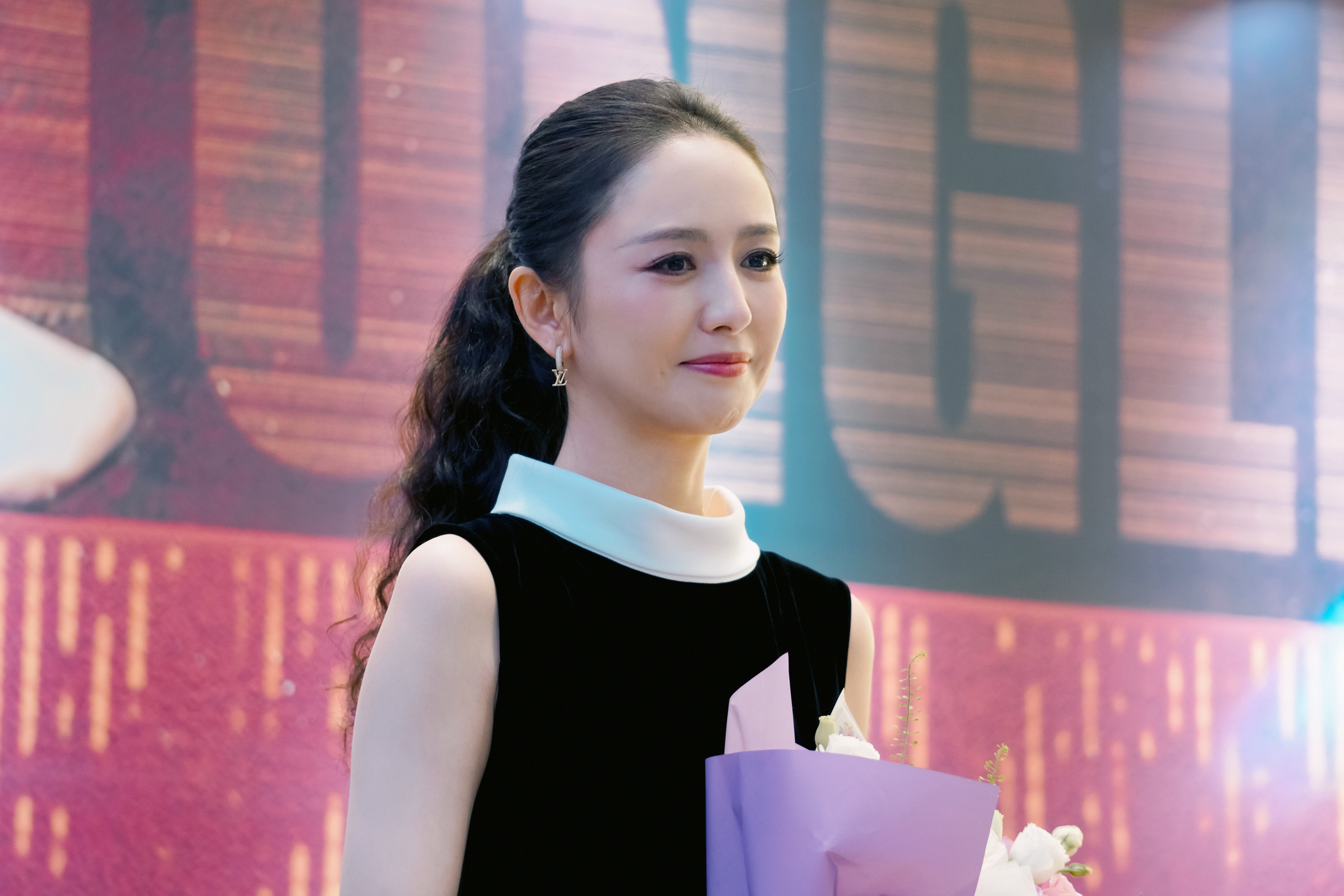 佟丽娅[超话][抱一抱]0808佟丽娅生日快乐 这是属于我们的一天[心]时间又静