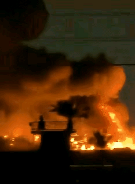 现在的中东局面，出现了令人意想不到的结果，伊拉克民兵又跟美军扛上了，这让美军彻底