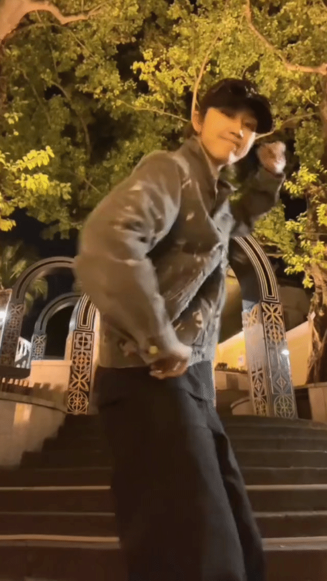 最后这一下是什么意思我请问[微笑][微笑][微笑]​​​