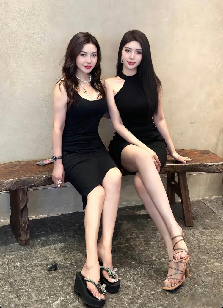母女照 ​​​