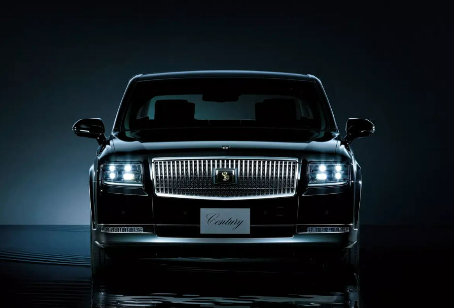 新款丰田世纪官图发布 新车长宽高分别为5335/1930/1505mm，轴距为3