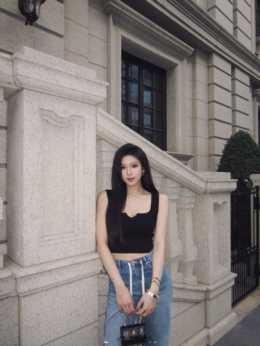 📷  