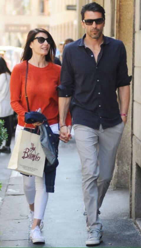 前妻：曾有人给我10万欧元让我谈论与布冯的离婚经历，但我拒绝了 