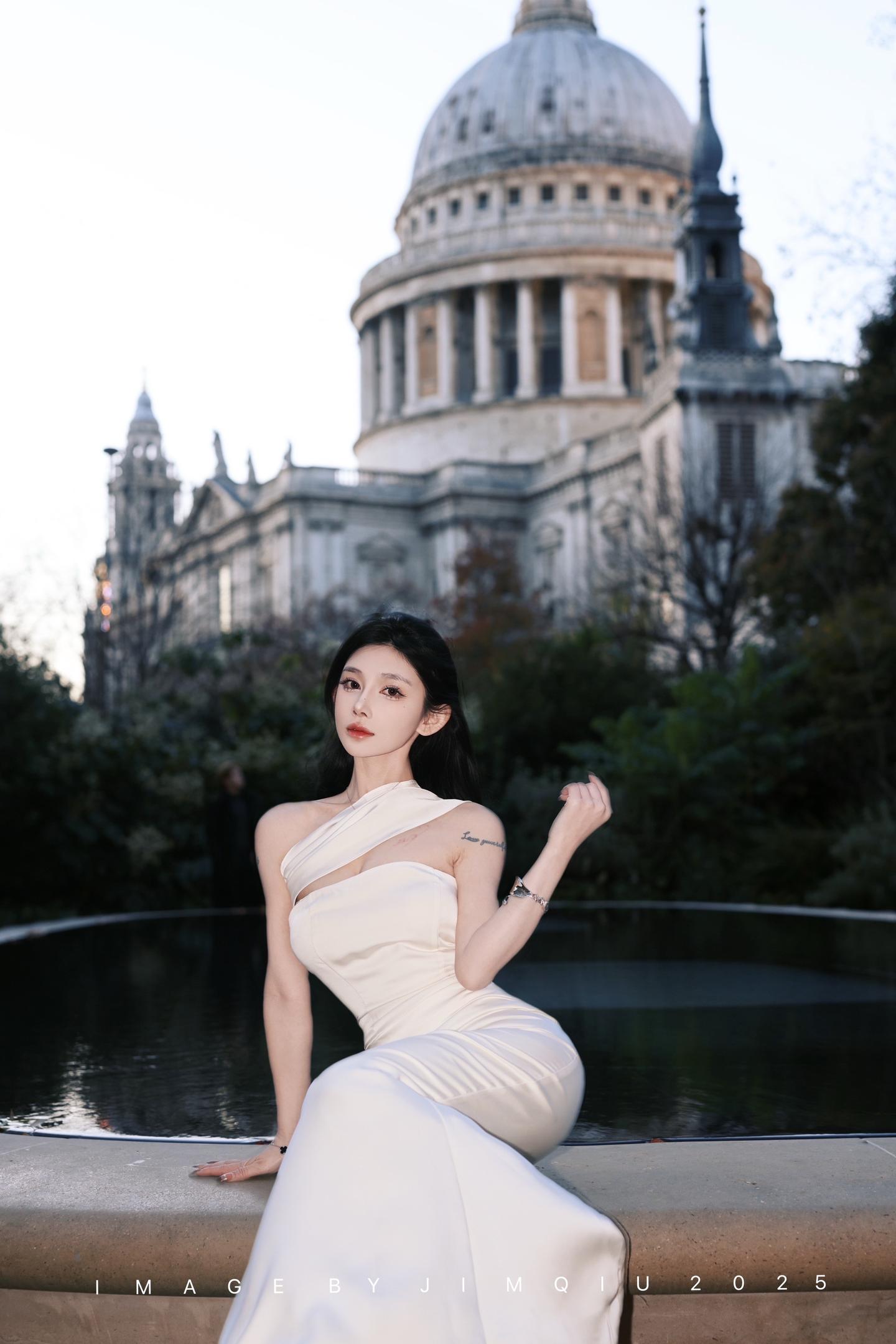 请问你现在那边是几点。有没有我的香味在身边