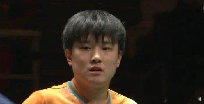 日乒7-8不敌法国队，遭遇两连败，张本智和太拉垮，单双打遭横扫张本智和连丢6局张