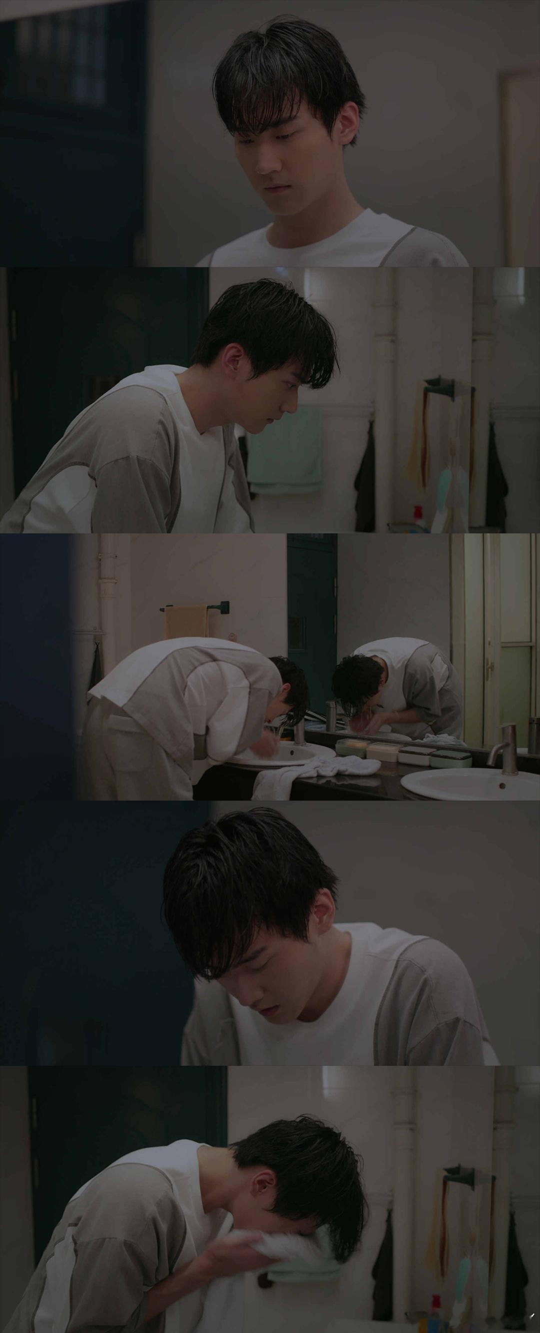 狙击蝴蝶弹幕狙击蝴蝶弹幕区就是我的快乐源泉！大家你一言我一语唠剧情，比正片还下饭