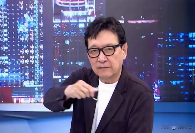 赵少康说岛内80年以上的军舰有9艘，能打仗吗？靠“老古董”苦撑！

8月3号的《