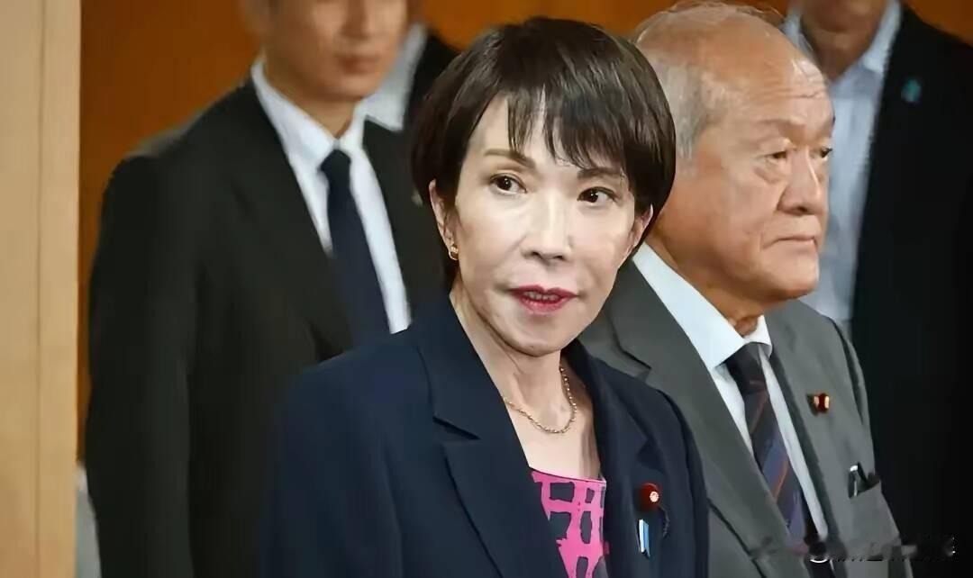 快报！
​日本这回是真的急眼了！
​突然高调喊话，2026年1月要拉着经团联、商