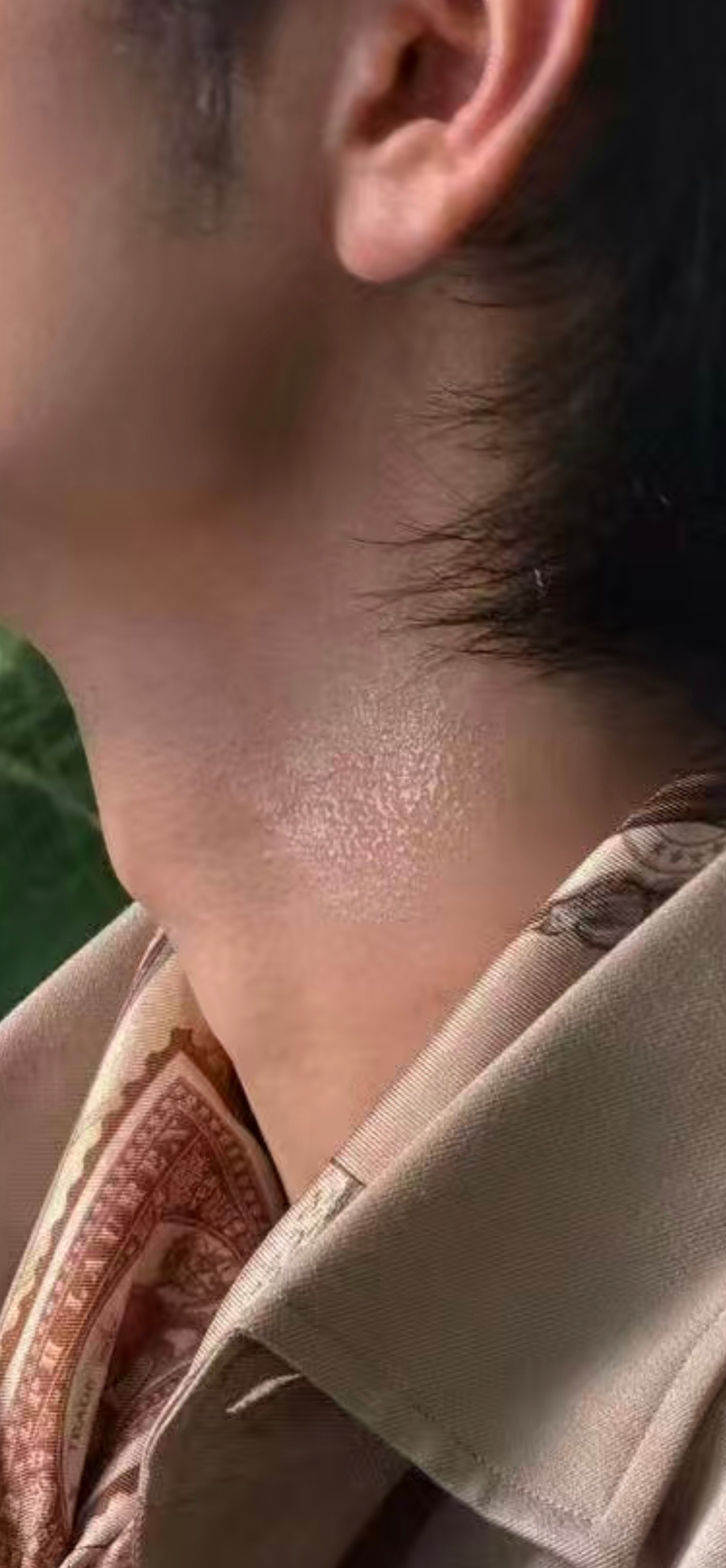 [舔屏]啊啊啊啊啊啊啊我好想爬他脖子上舔一口啊啊啊 ​​​